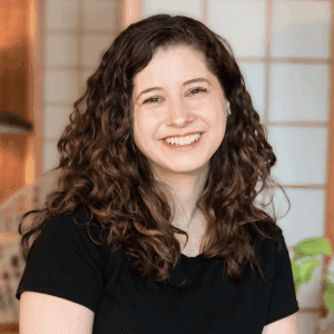 Kenzi Locks, LCSW, HWC